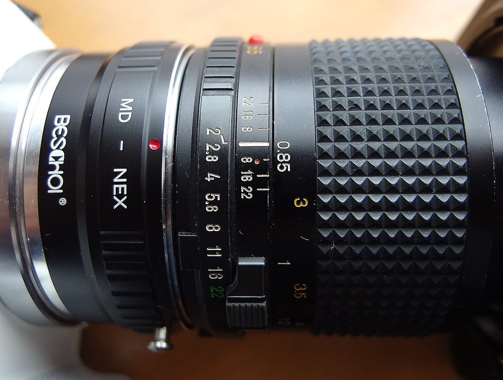 ミノルタのマニュアルフォーカス中望遠レンズ New MD 85mm/F2 ミノルタのマニュアルフォーカス中望遠レンズ New MD 85mm/F2