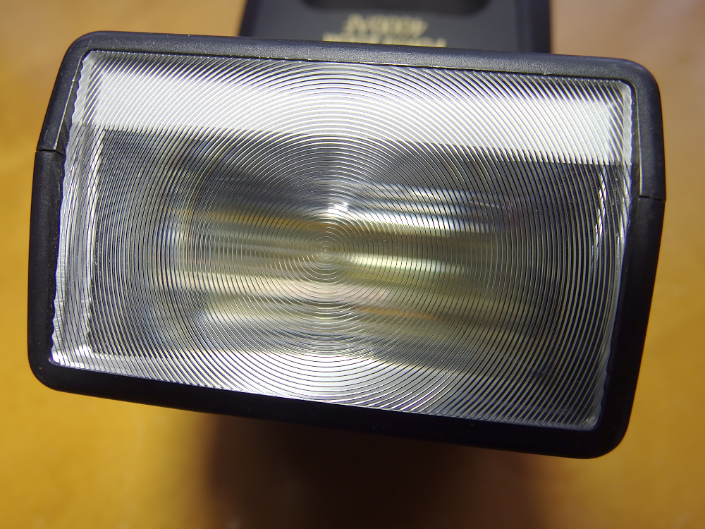 古いストロボ SUNPAK Power Zoom 4000AF(SONY/KonicaMinolta α 古いストロボ SUNPAK Power Zoom 4000AF(SONY/KonicaMinolta α